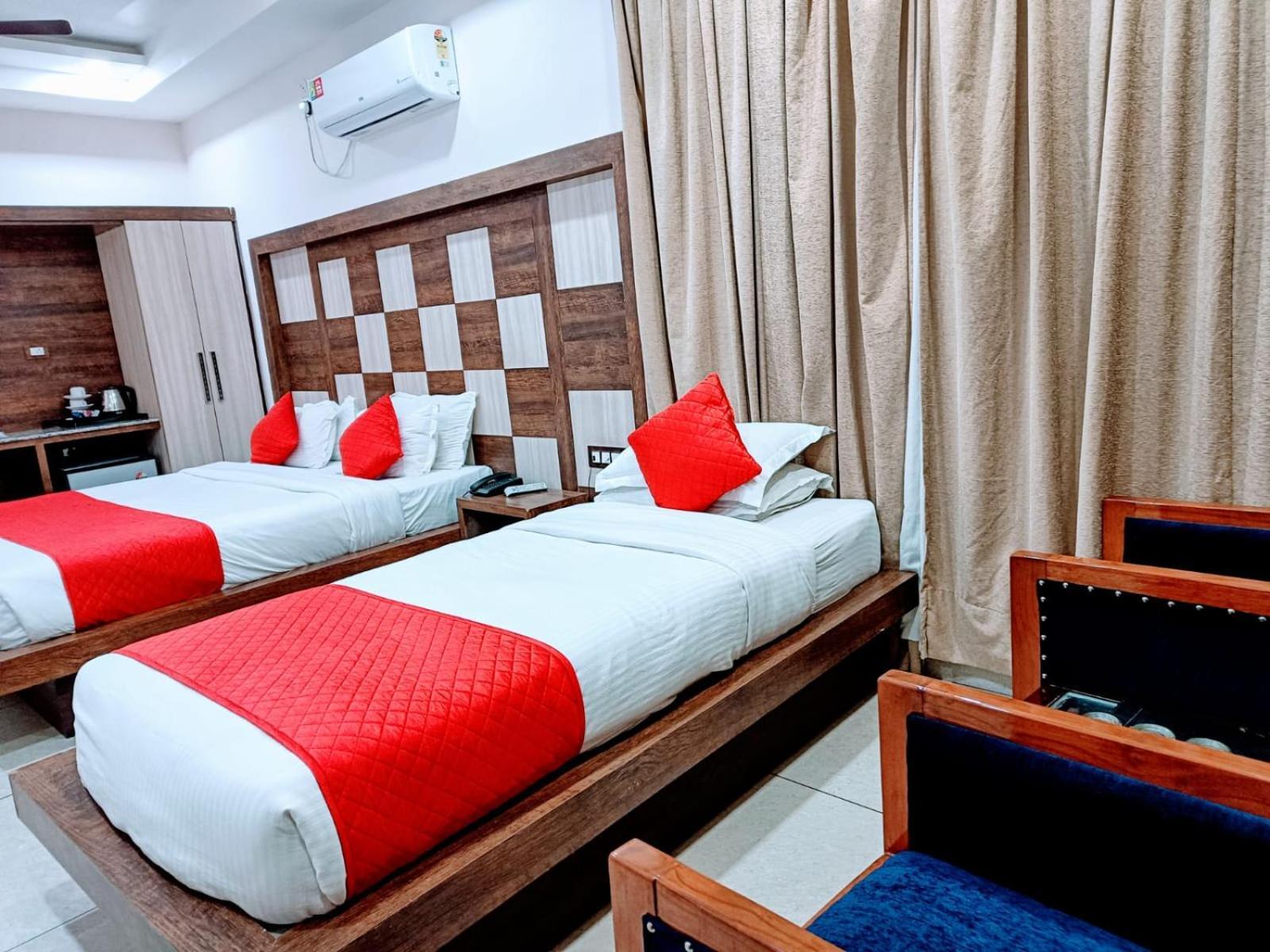King Castle Mcleodganj-Centrally Heated And Air Cooled- Near Mall Road - Free Parking Дармсала Экстерьер фото