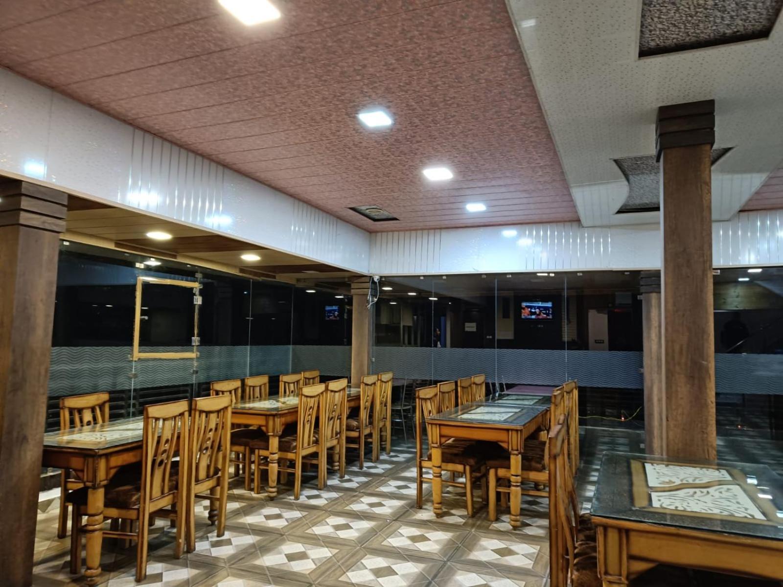 King Castle Mcleodganj-Centrally Heated And Air Cooled- Near Mall Road - Free Parking Дармсала Экстерьер фото