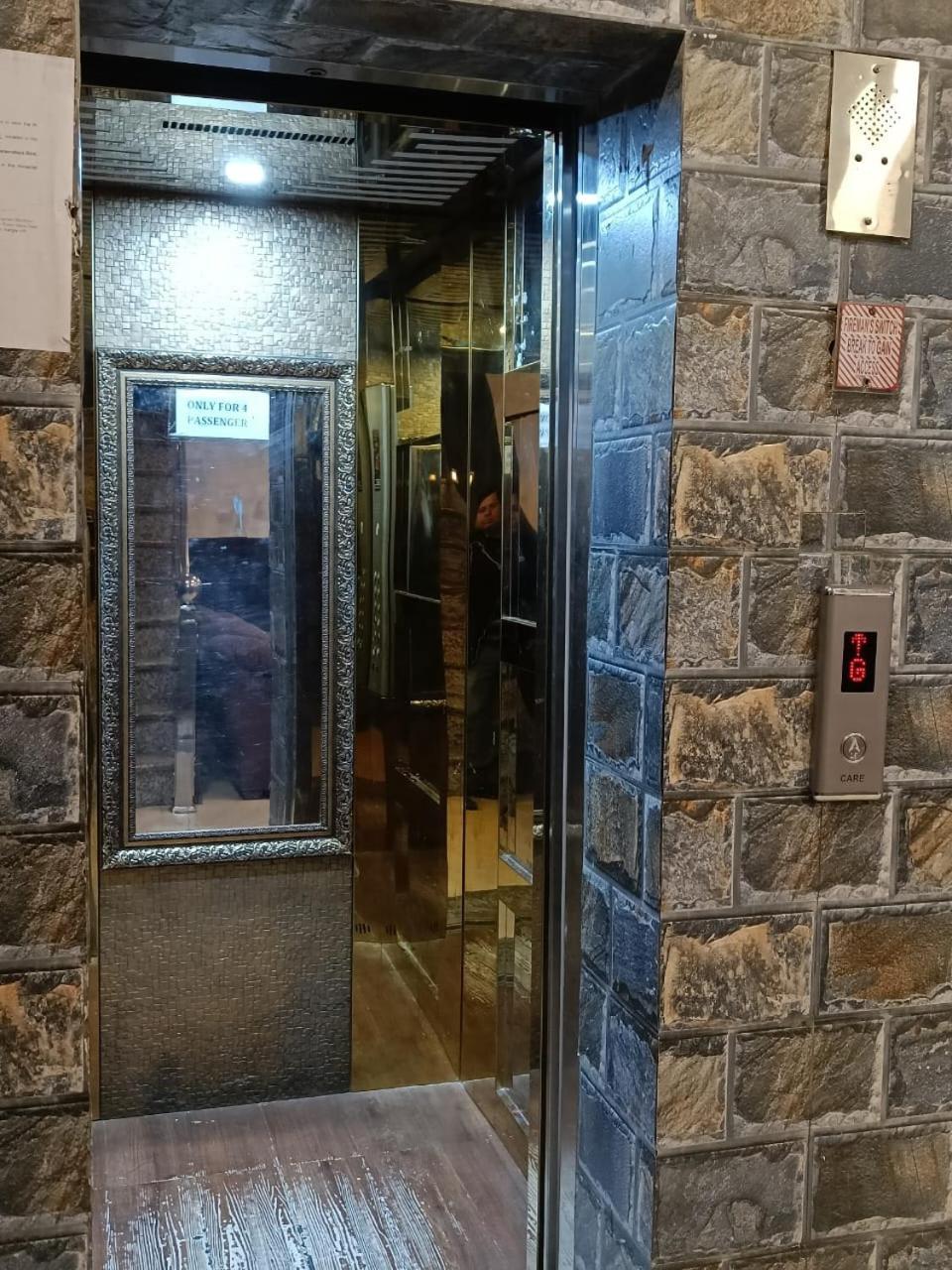 King Castle Mcleodganj-Centrally Heated And Air Cooled- Near Mall Road - Free Parking Дармсала Экстерьер фото