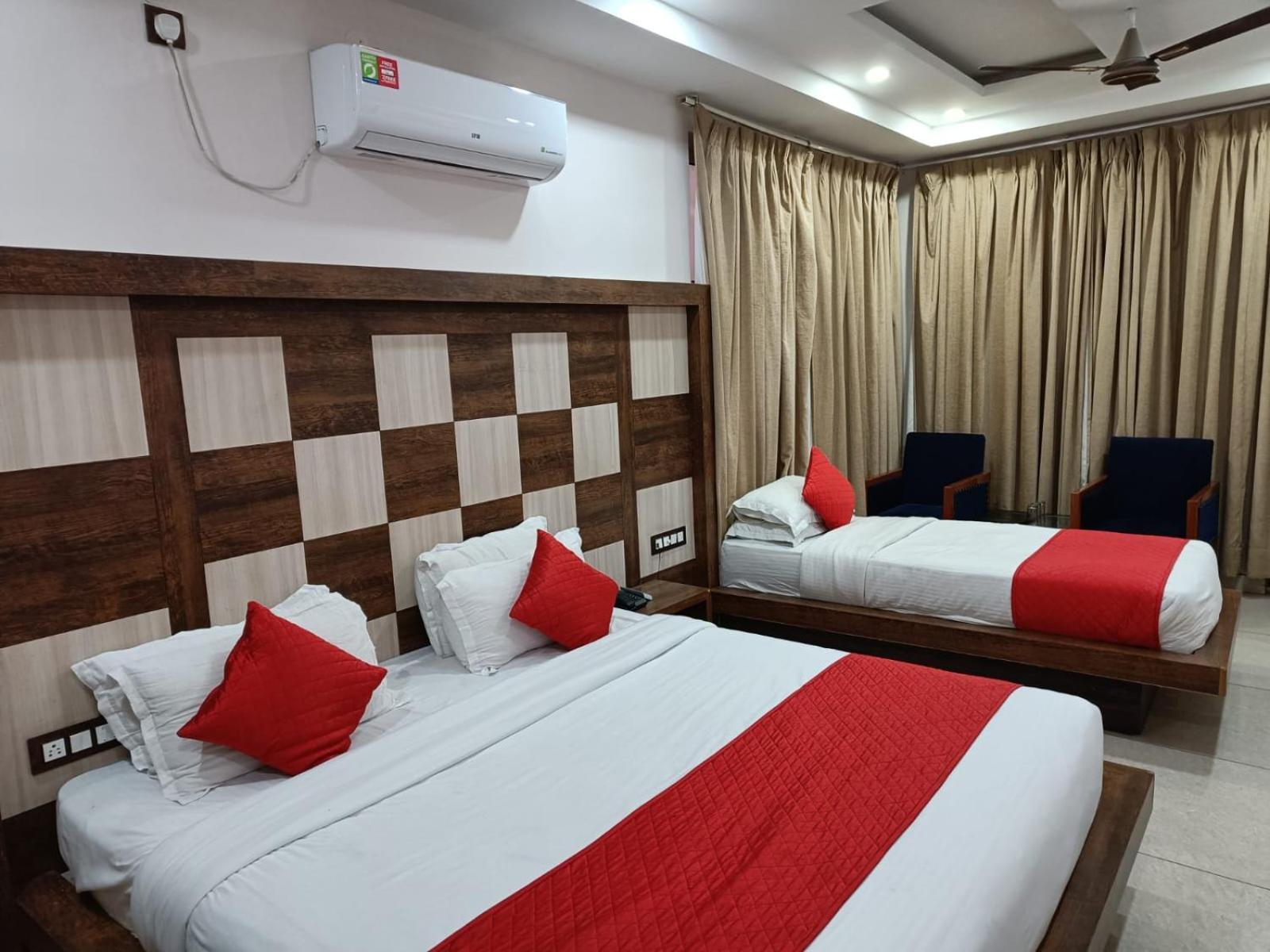 King Castle Mcleodganj-Centrally Heated And Air Cooled- Near Mall Road - Free Parking Дармсала Экстерьер фото